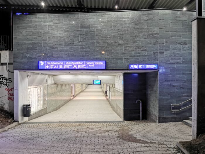 Historic rail link between Sweden and Finland opens